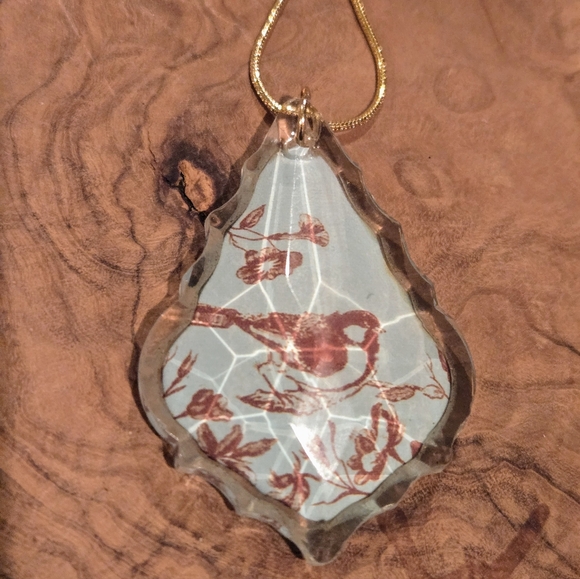 Floral Bird Scene Resin Prism Pendant Necklace - Picture 3 of 5